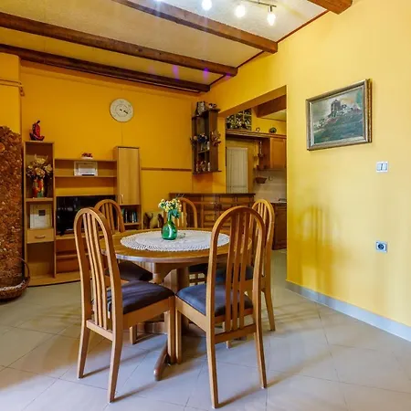 Senka Apartman